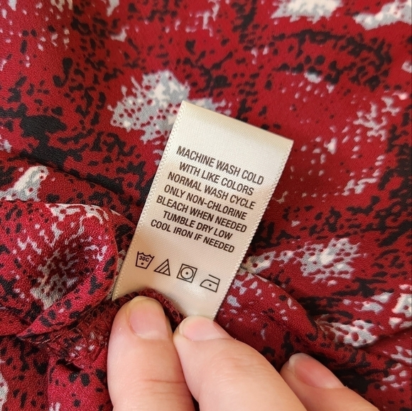 NWOT West Kei Tie Front Top Red, Gray & Black Size XS - Picture 4 of 12